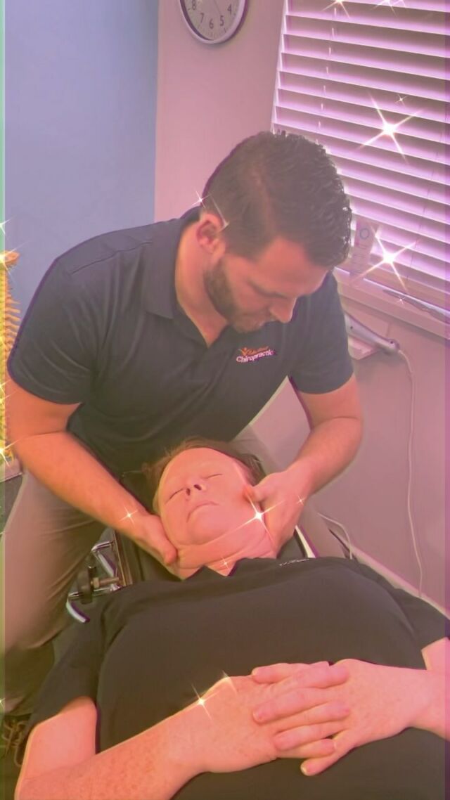Ever wanted to see what a Chiropractic manual neck adjustment looks like? Check out Dr Luke giving one of our awesome patients some relief. Doctors of Chiropractic are trained to realign the spine and body to help gain optimal nervous system and joint function. Call us on 65831449 or book online www.lakeroadchiro.com.au #LakeRoadChiro #PortMacquarieChiro #PortMacquarie #Chiropractor #Chiropractic